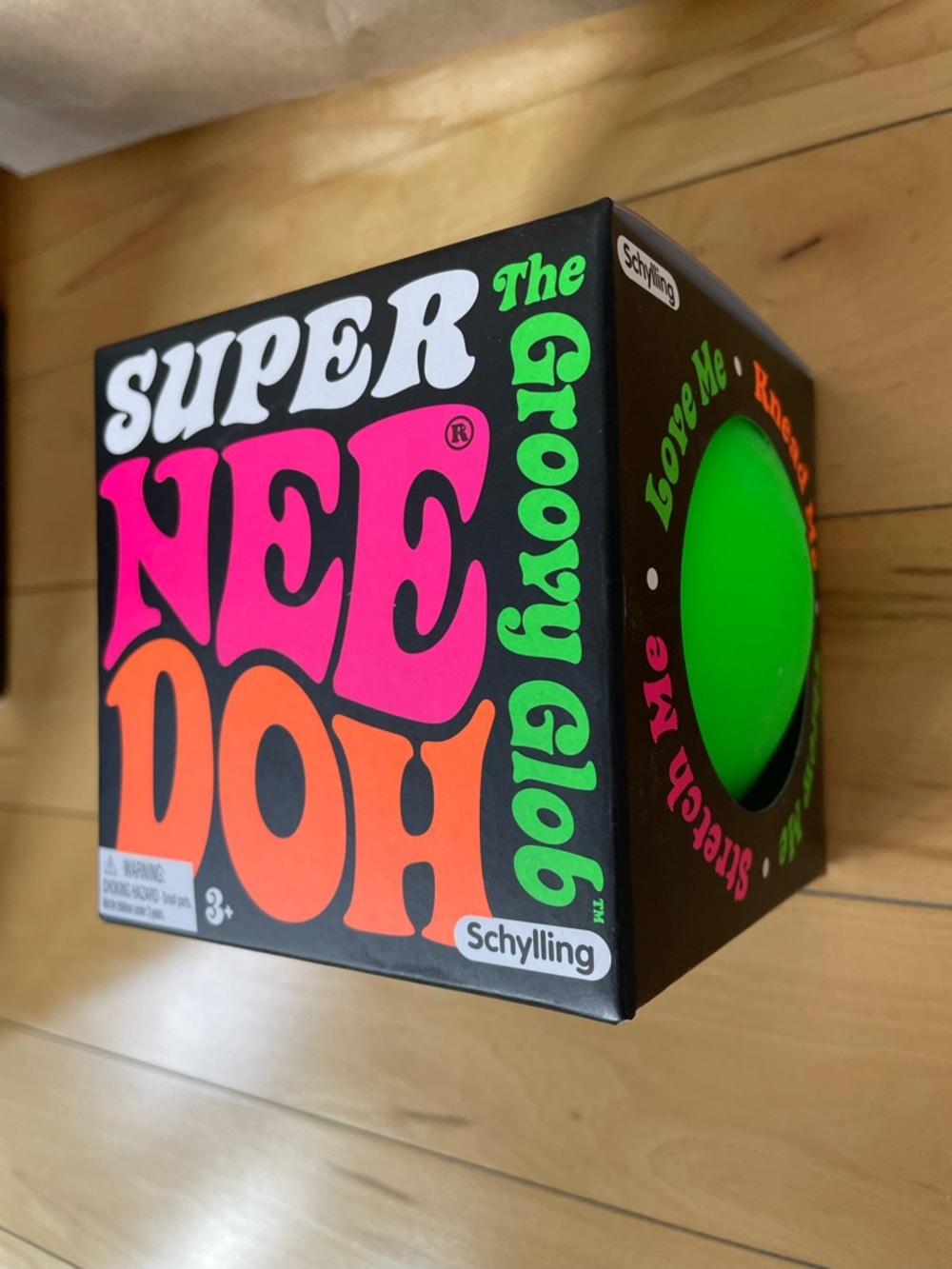 Super NeeDoh The Groovy Glob- green